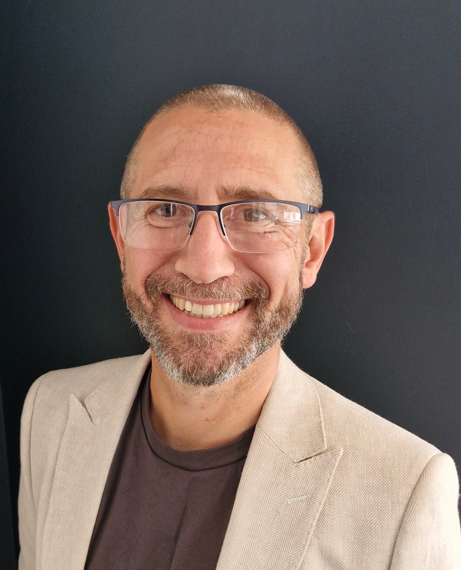 A profile photo of Andrew Robertson Co Managing Director of Verian Group Auckland New Zealand.