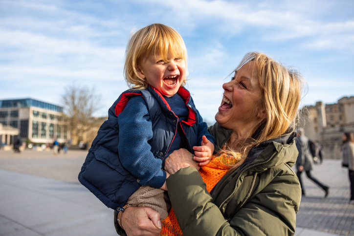 Evaluating family safeguarding: a practice model for keeping children safely with their families